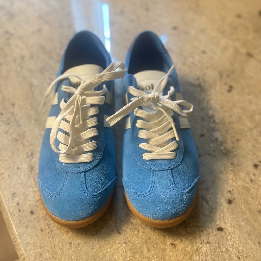Gola Classics Box in BLUE Rare Color in box